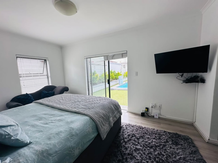 To Let 3 Bedroom Property for Rent in Parklands Western Cape